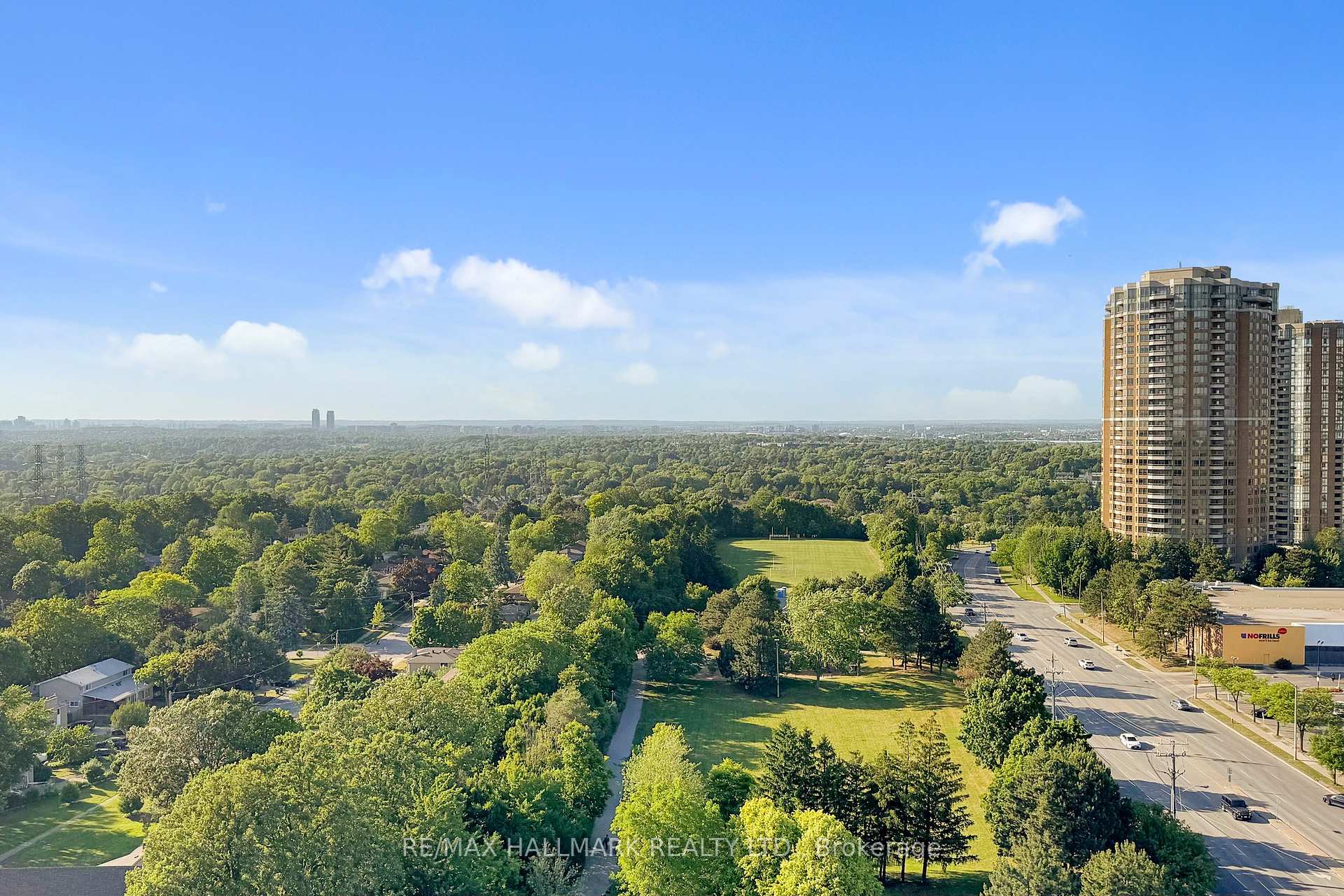 2 Bedrooms Condo at 3300 Don Mills Rd, Toronto For sale