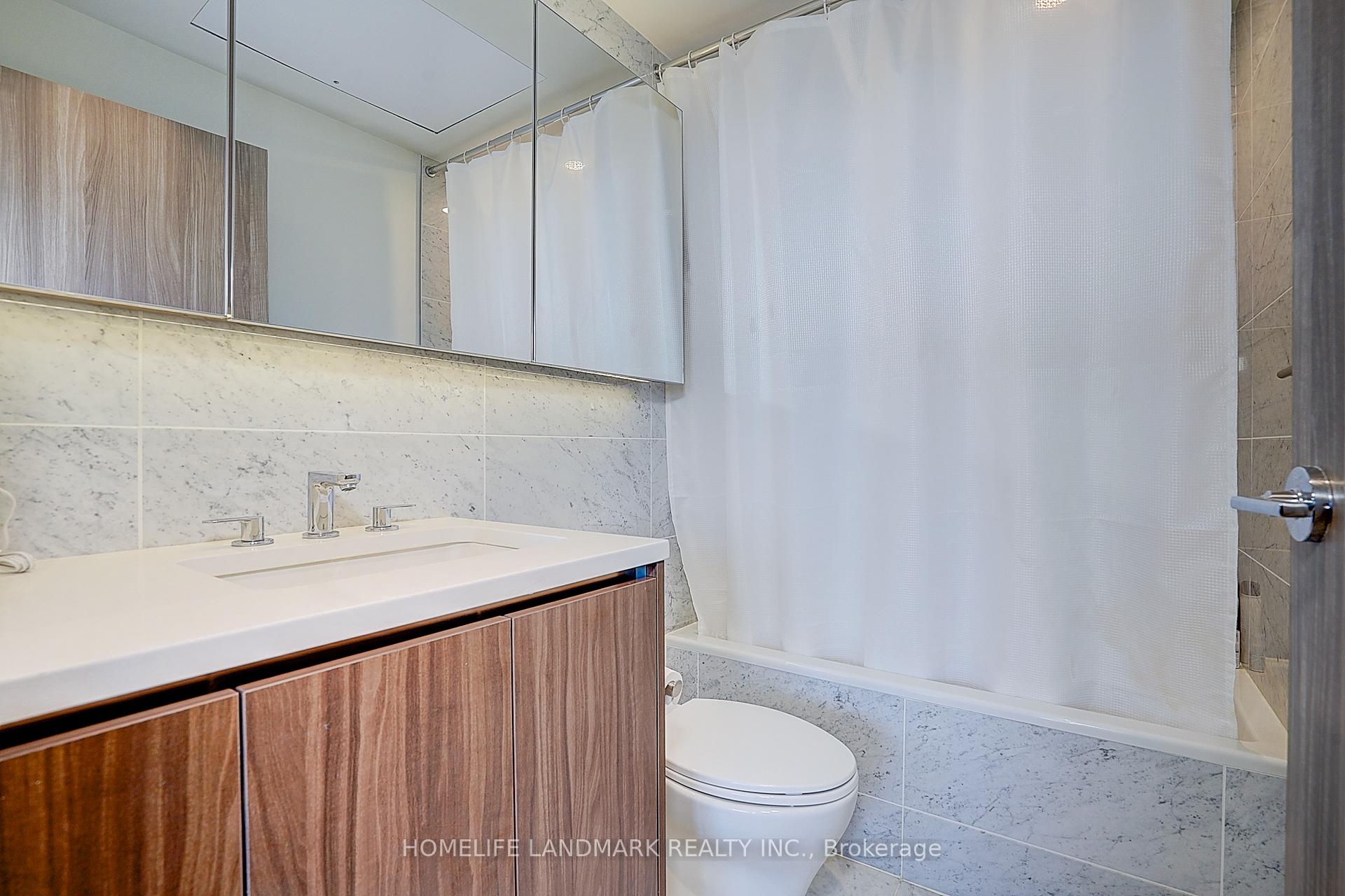 3 Bedrooms Condo at 85 Mcmahon, Toronto For sale
