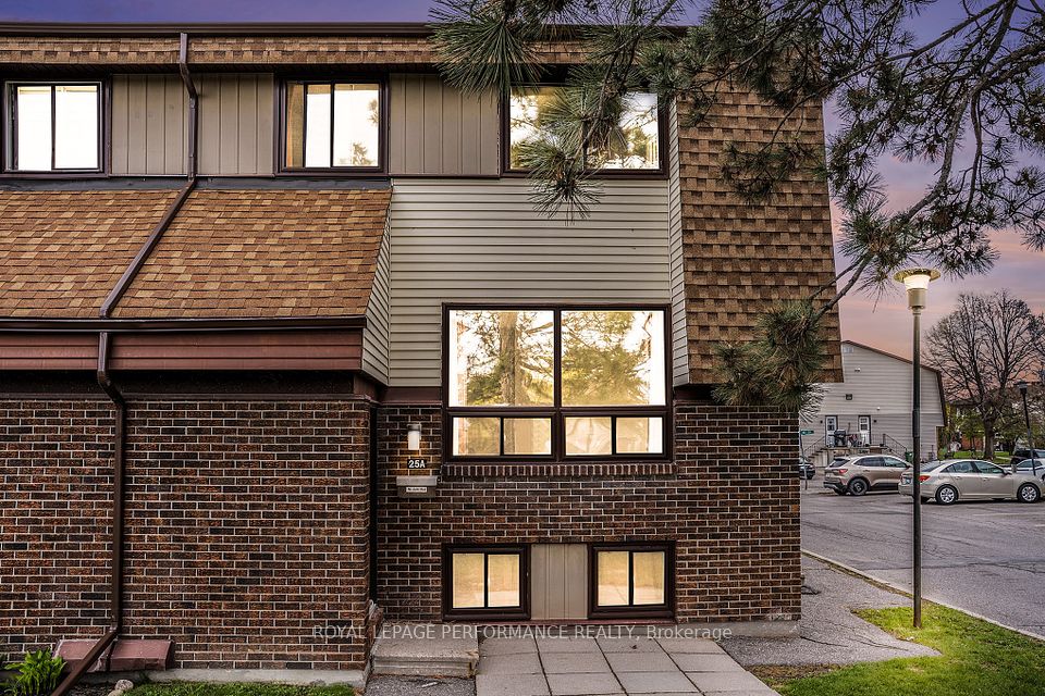 25 Woodvale