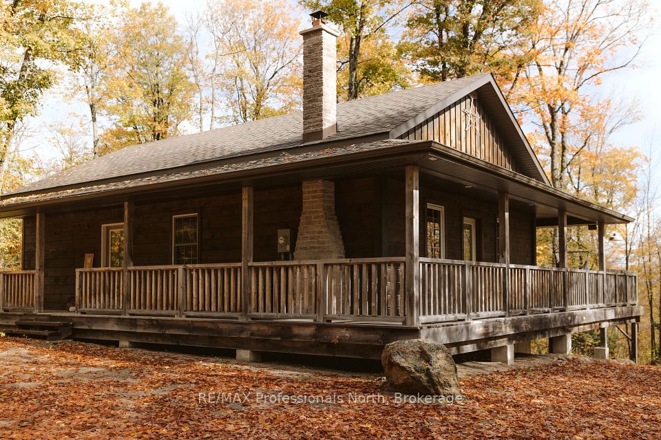 1613 Mumford