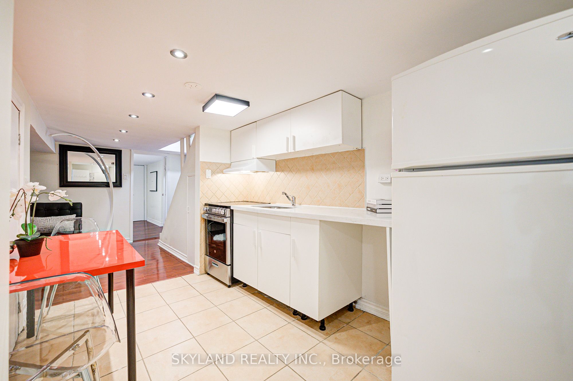 77 Shanly Street