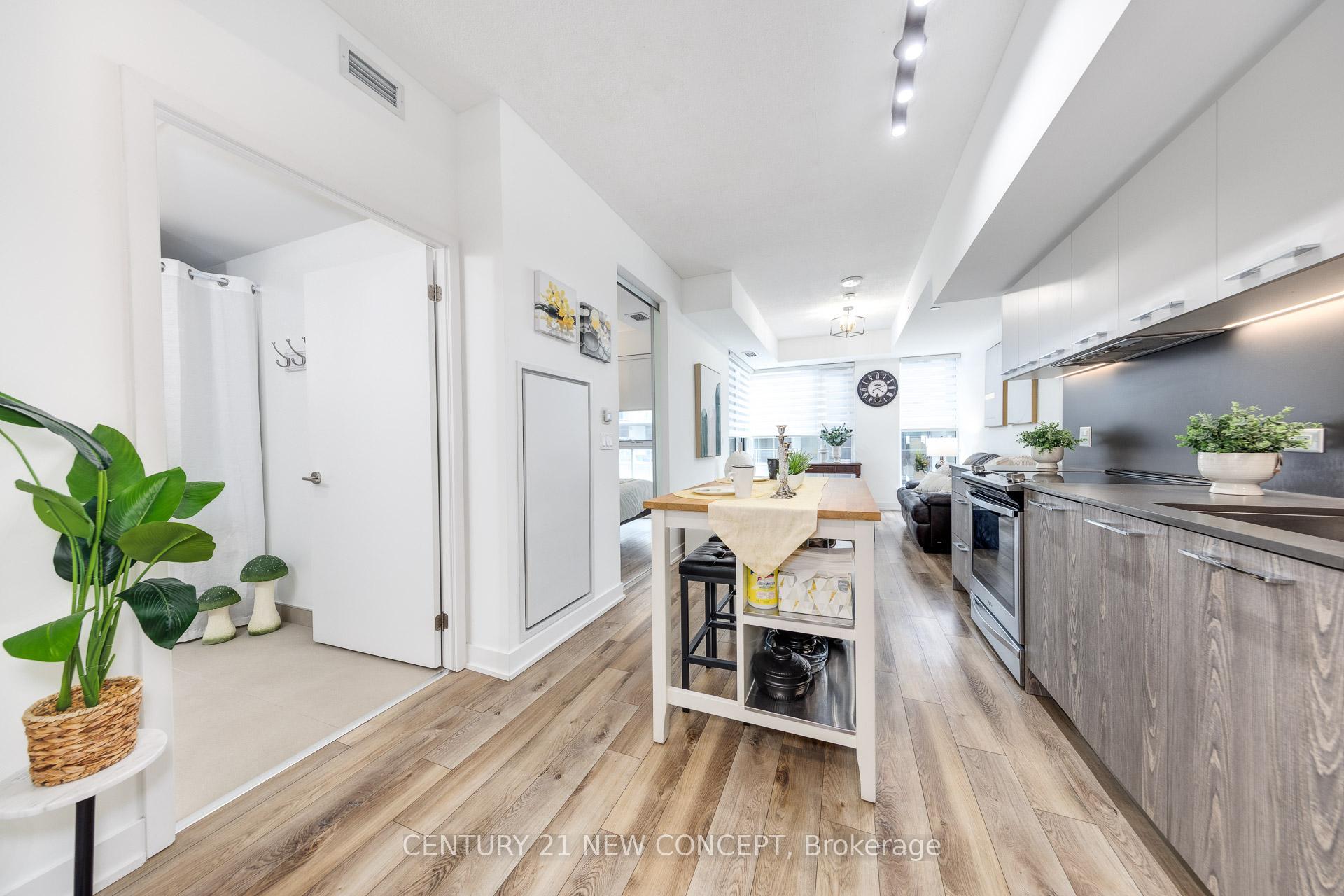1 Bedroom Condo at 30 Baseball, Toronto For sale