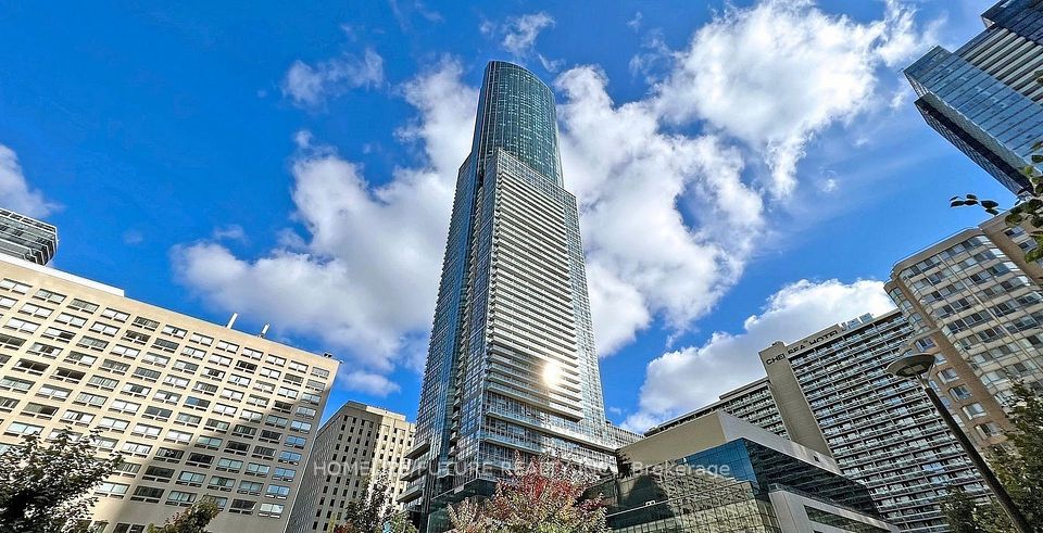 386 Yonge