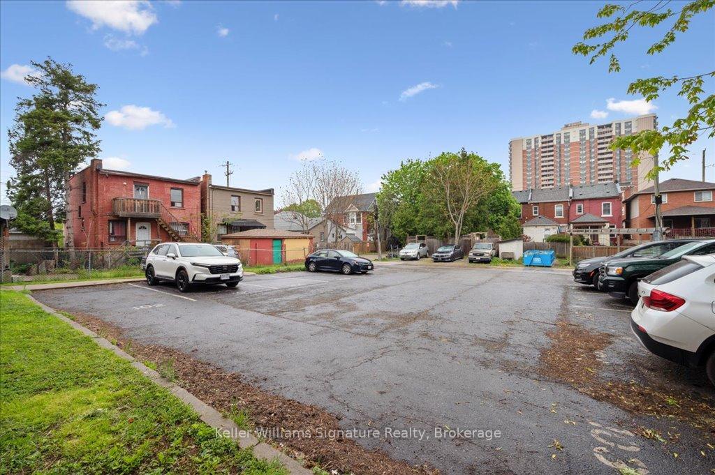 1 Bedroom Condo at 28 Victoria, Hamilton For sale