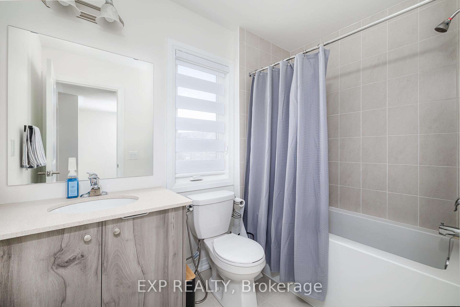 3 Bedrooms Condo at 469 Provident, Hamilton For sale