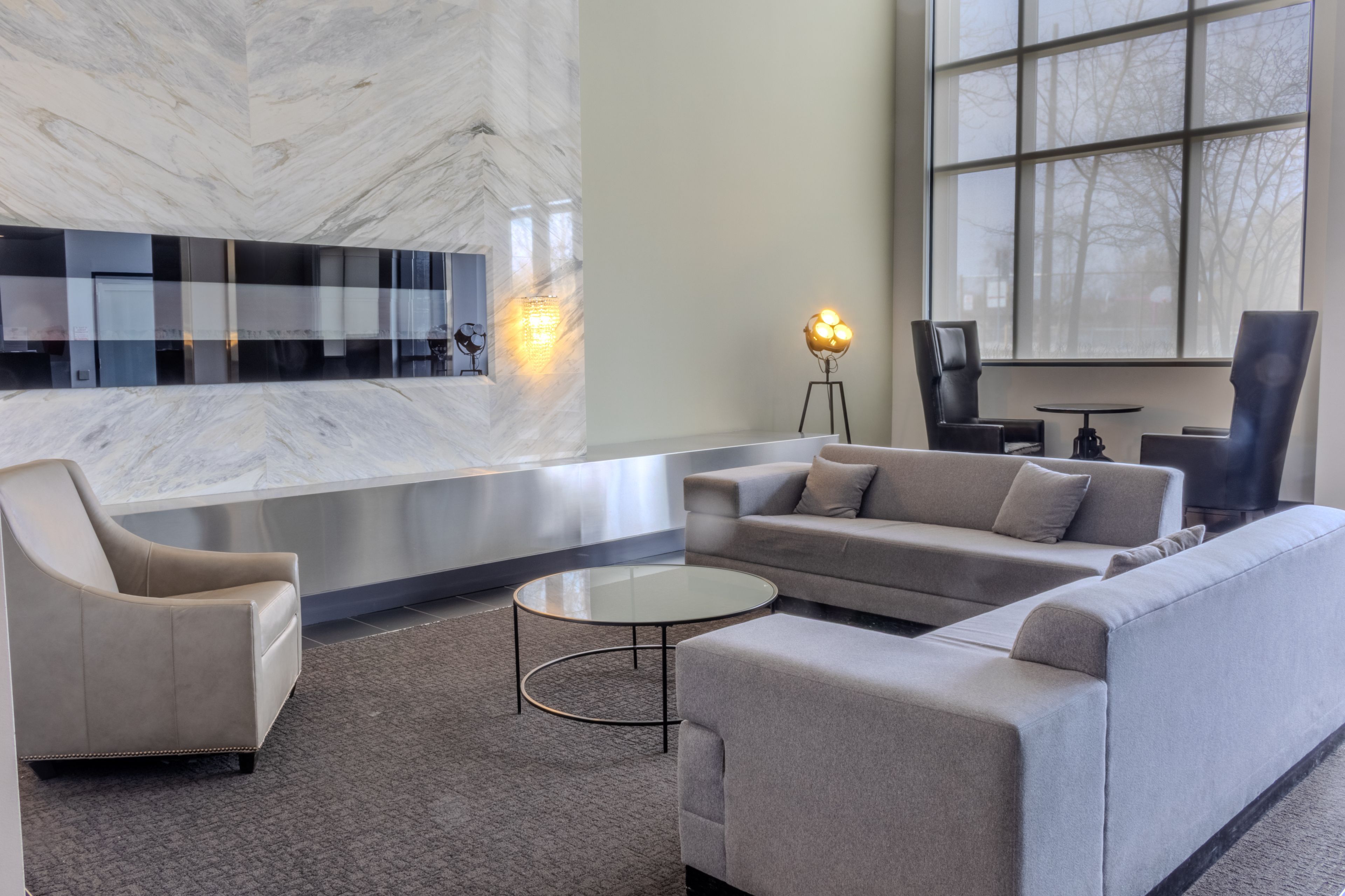 399 Spring Garden Avenue 402