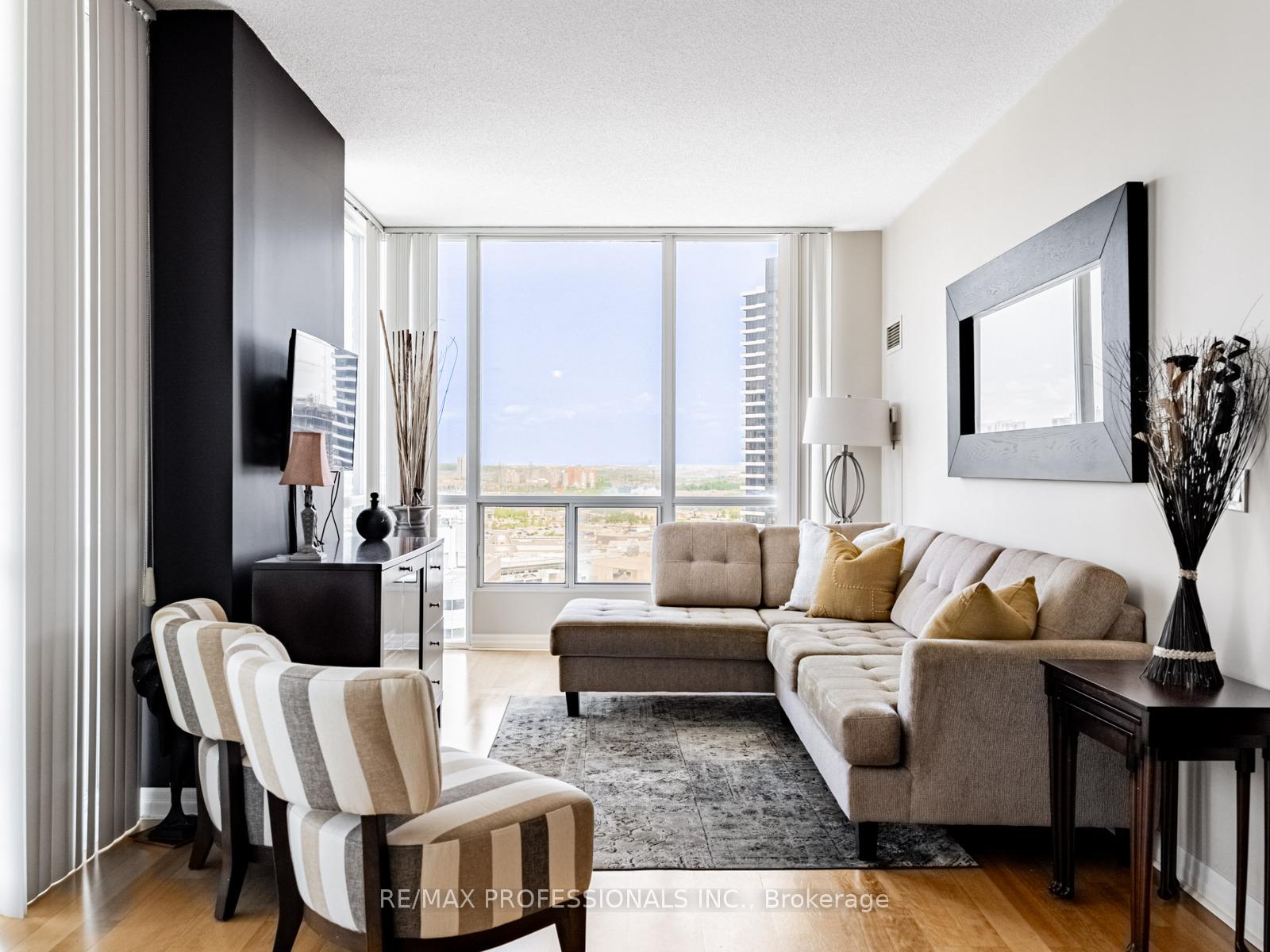 2 Bedrooms Condo at 3939 Duke of York, Mississauga For sale