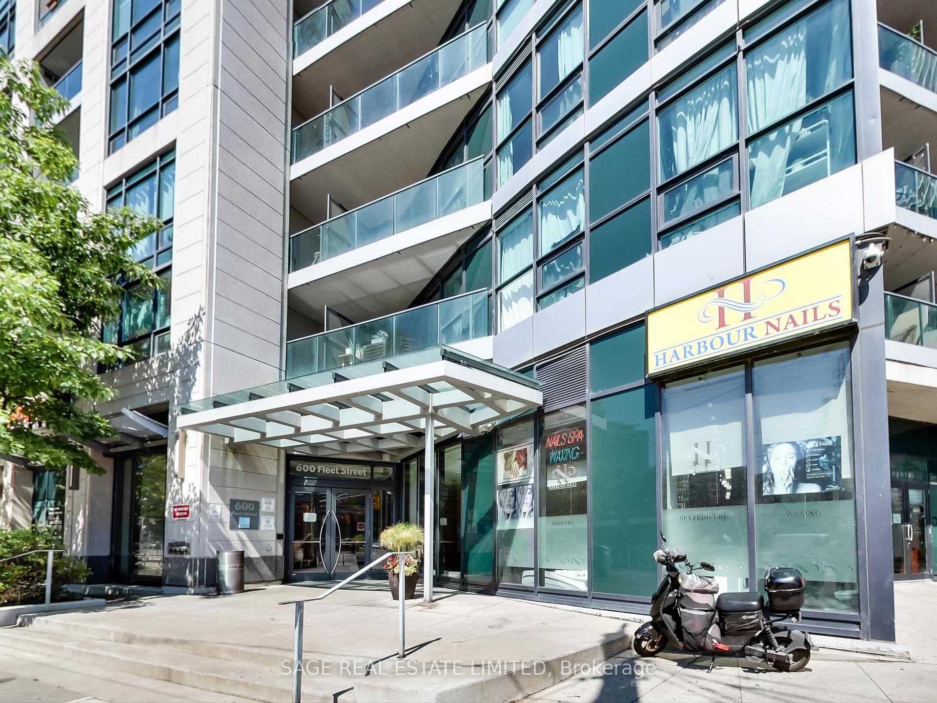 1 Bedroom Condo at 600 Fleet, Toronto For sale