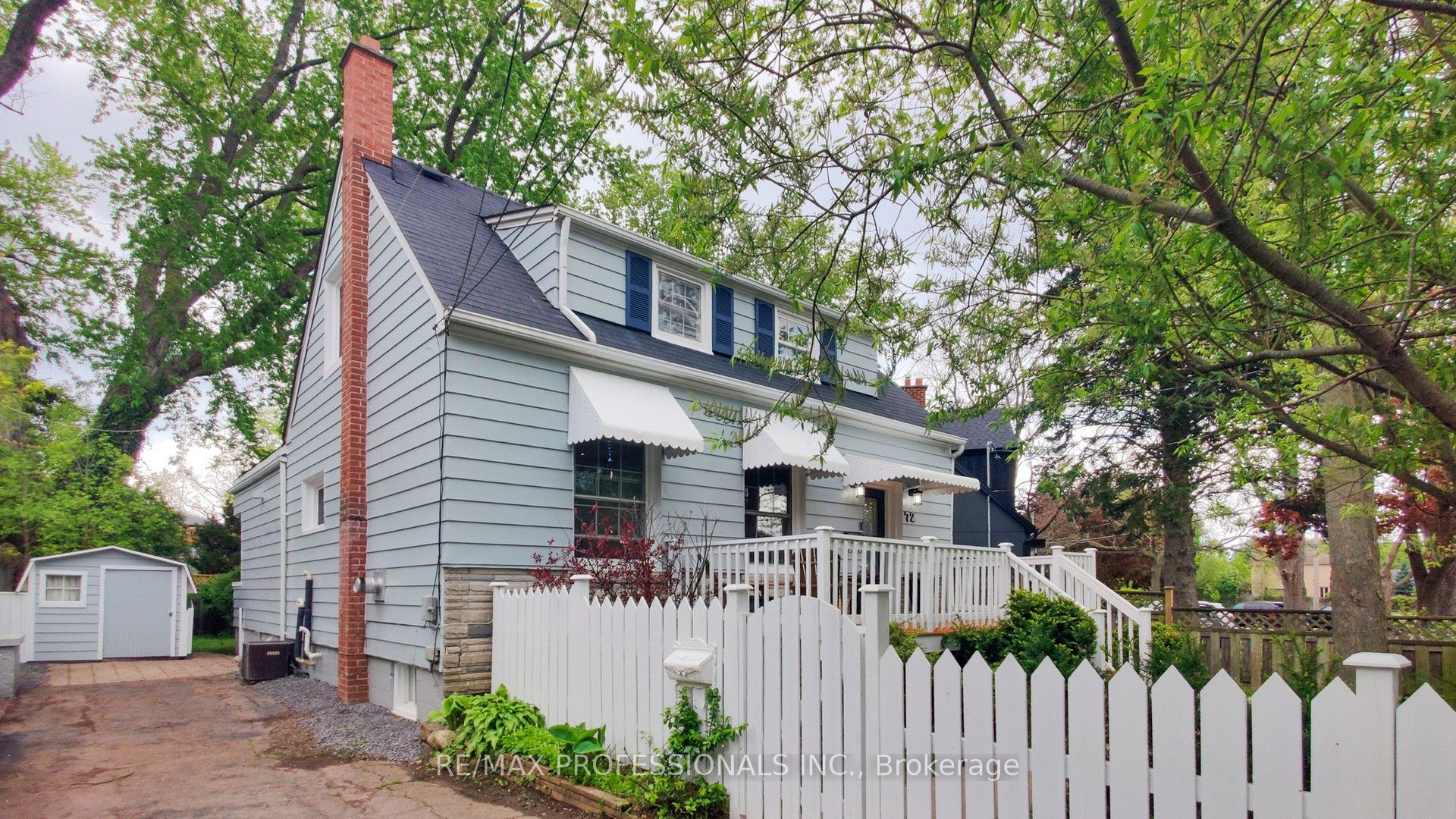 72 Arcadian Circle