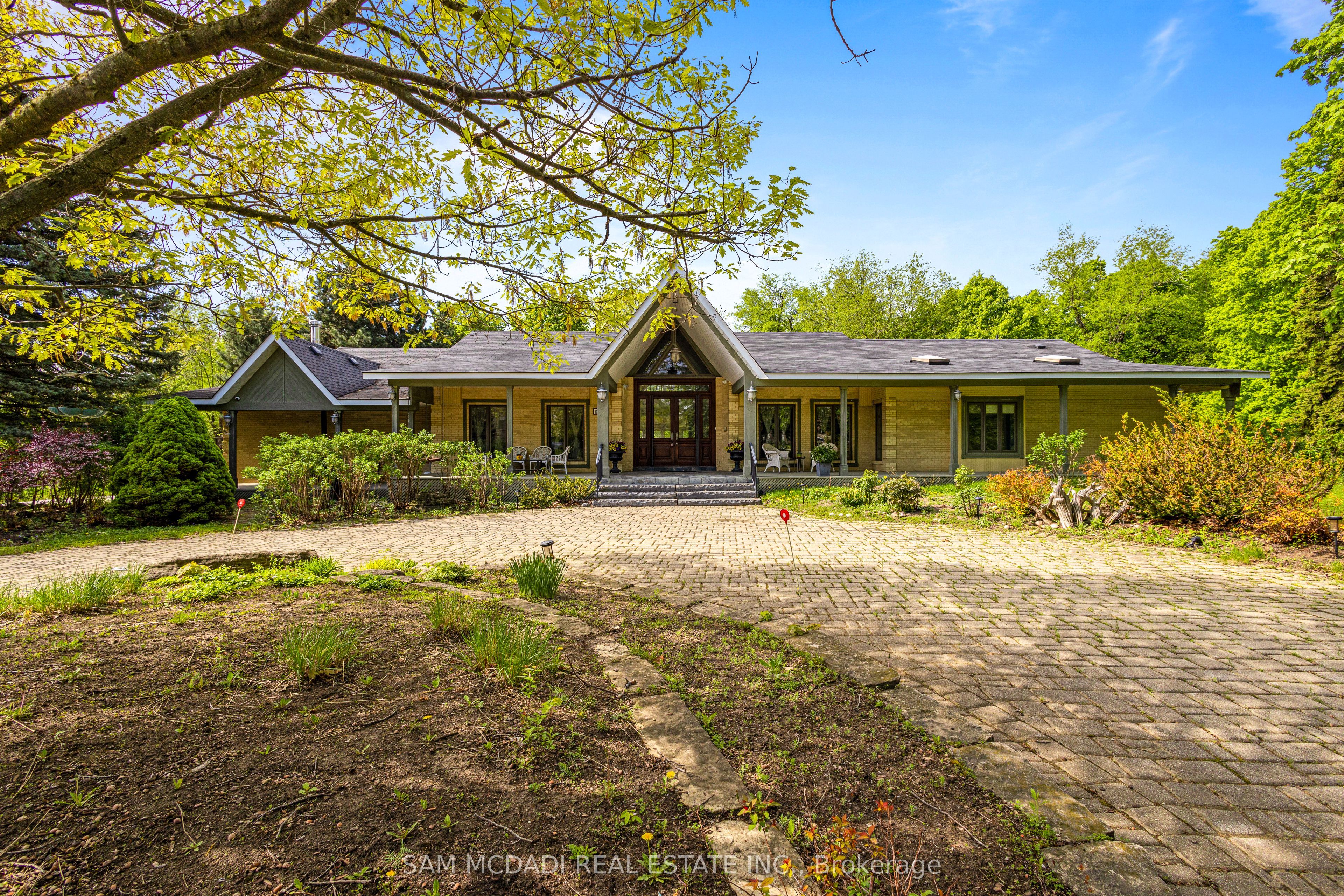 16 Calstock Place, Brampton, ON L6X 0X3