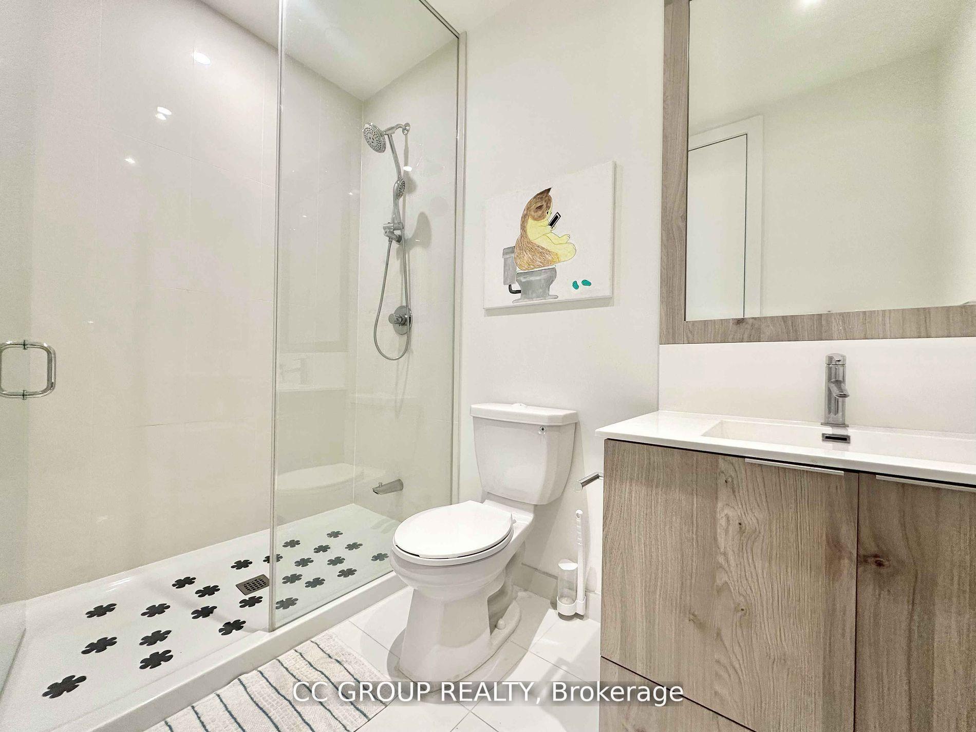 2 Bedrooms Condo at 25 Adra Grado, Toronto For sale