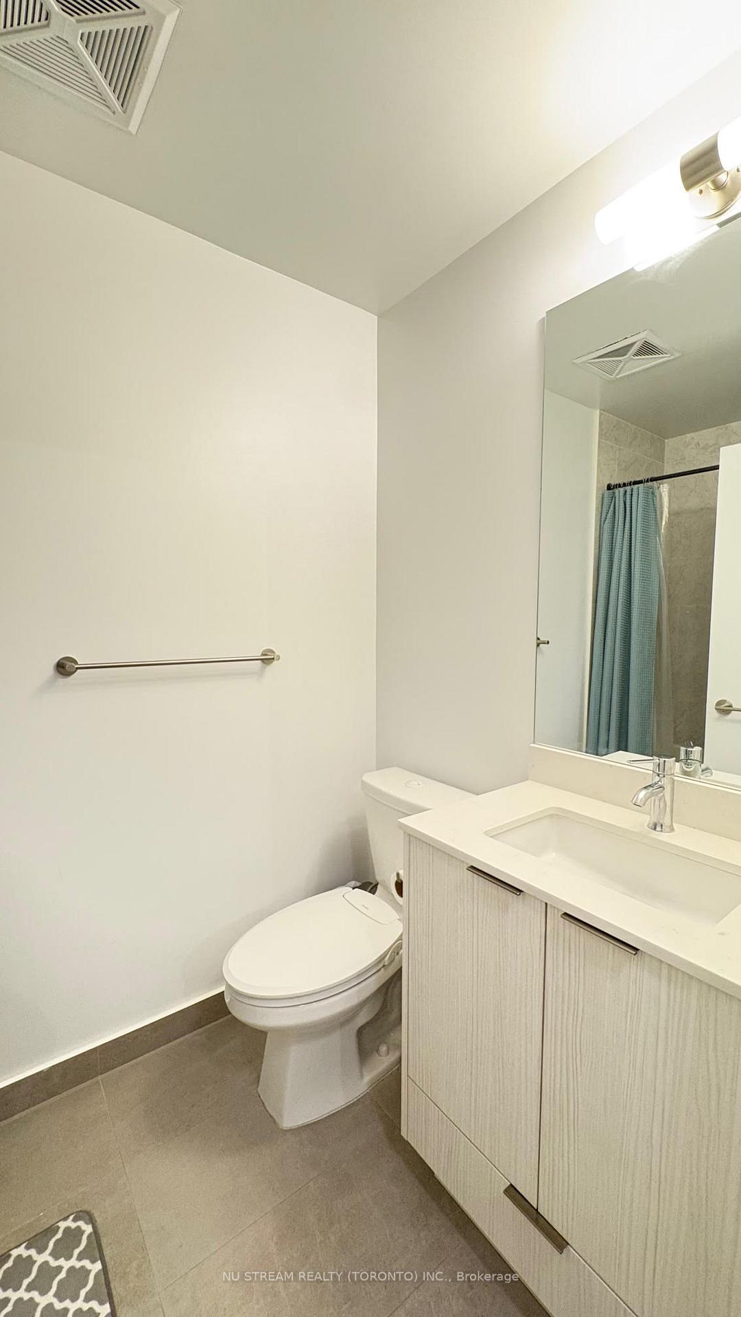 1 Bedroom Condo at 38 Forest Manor,  Toronto For sale