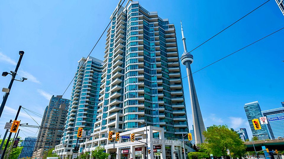 230 Queens Quay