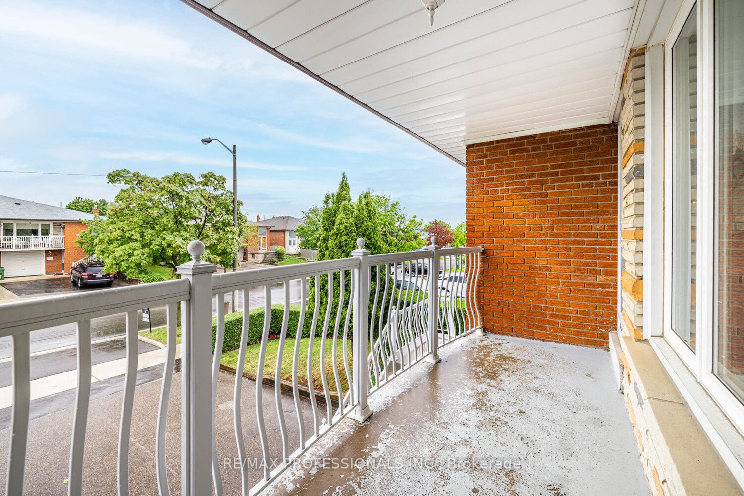 85 Blossom Crescent