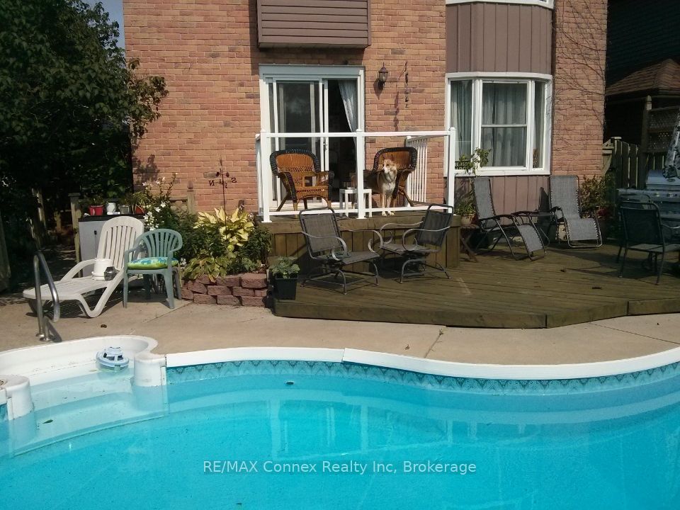59 Rosebud Avenue