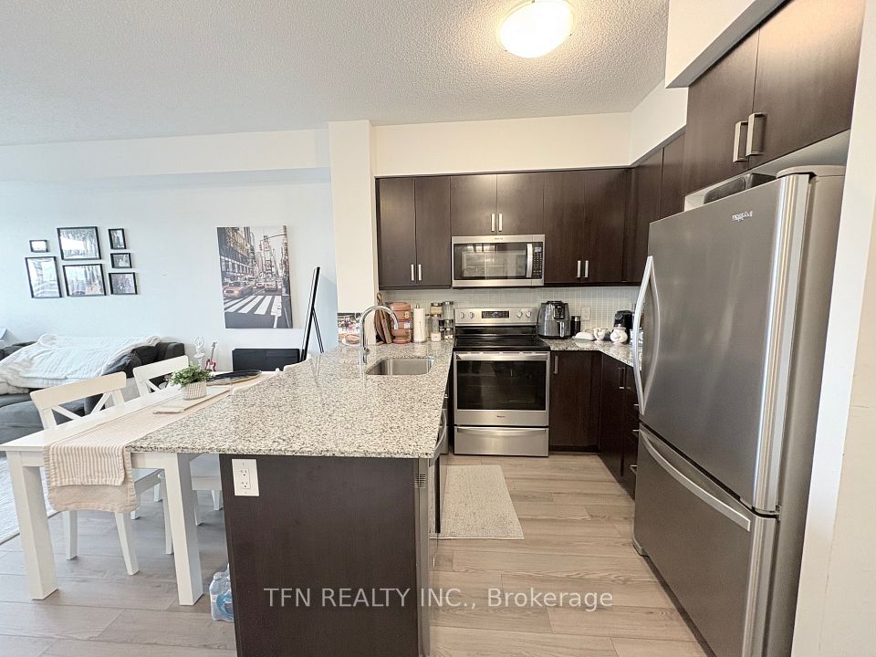 1603 Eglinton