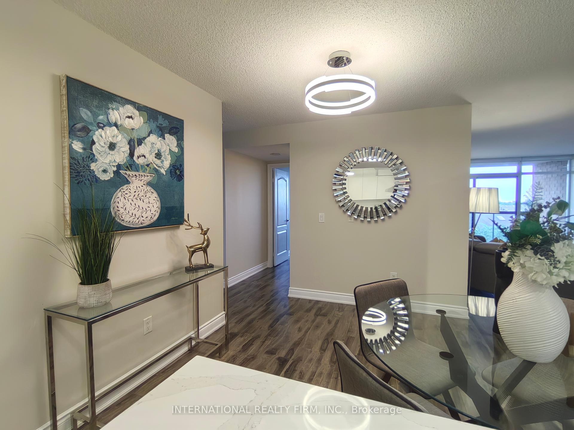 4 Bedrooms Condo at 880 Grandview, Toronto For sale