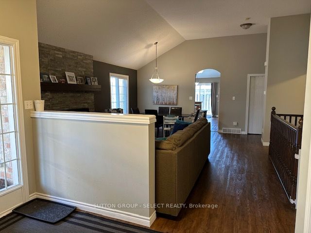 888 Silversmith Street, London North, ON N6H 5T4