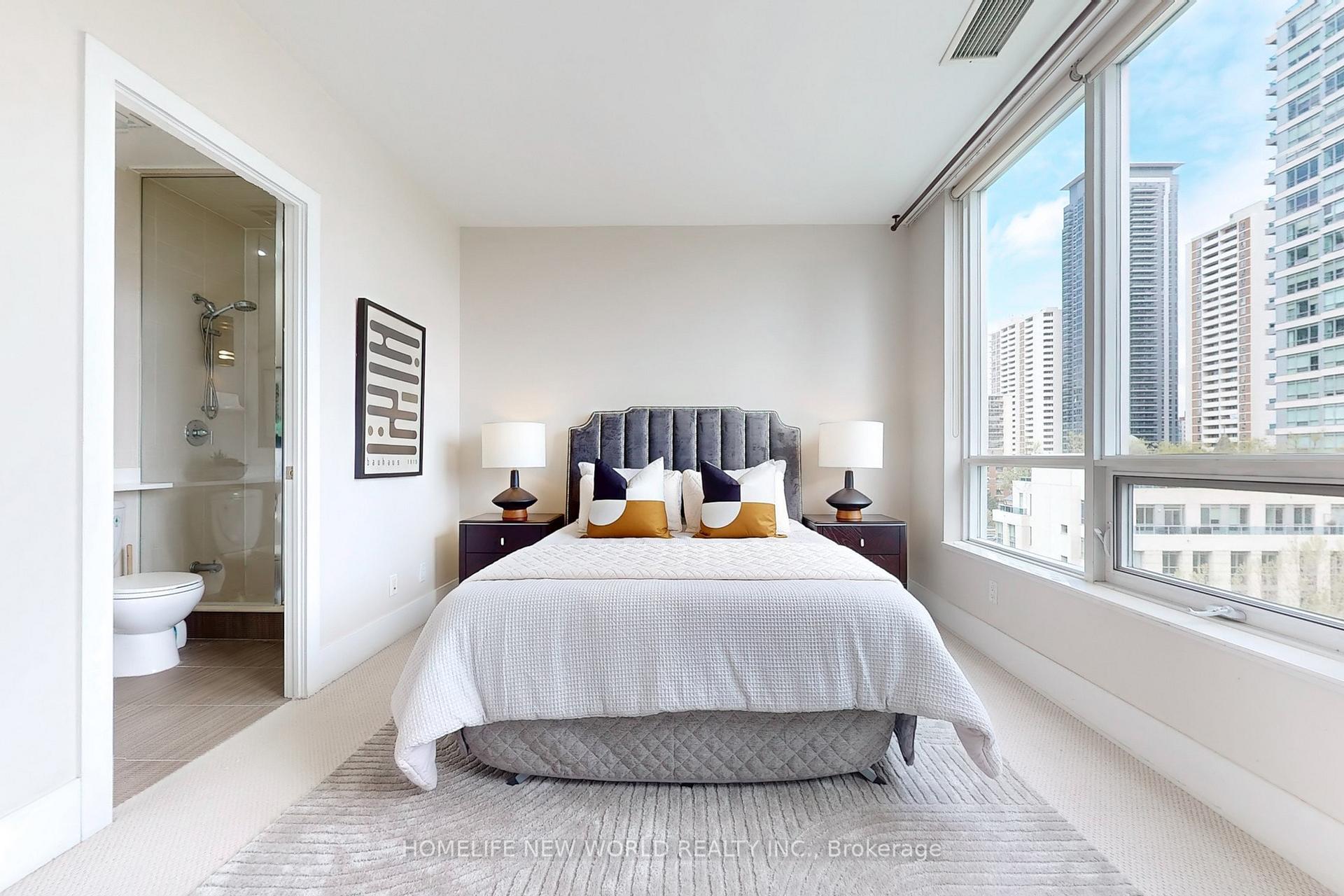 2 Bedrooms Condo at 120 Homewood, Toronto For sale