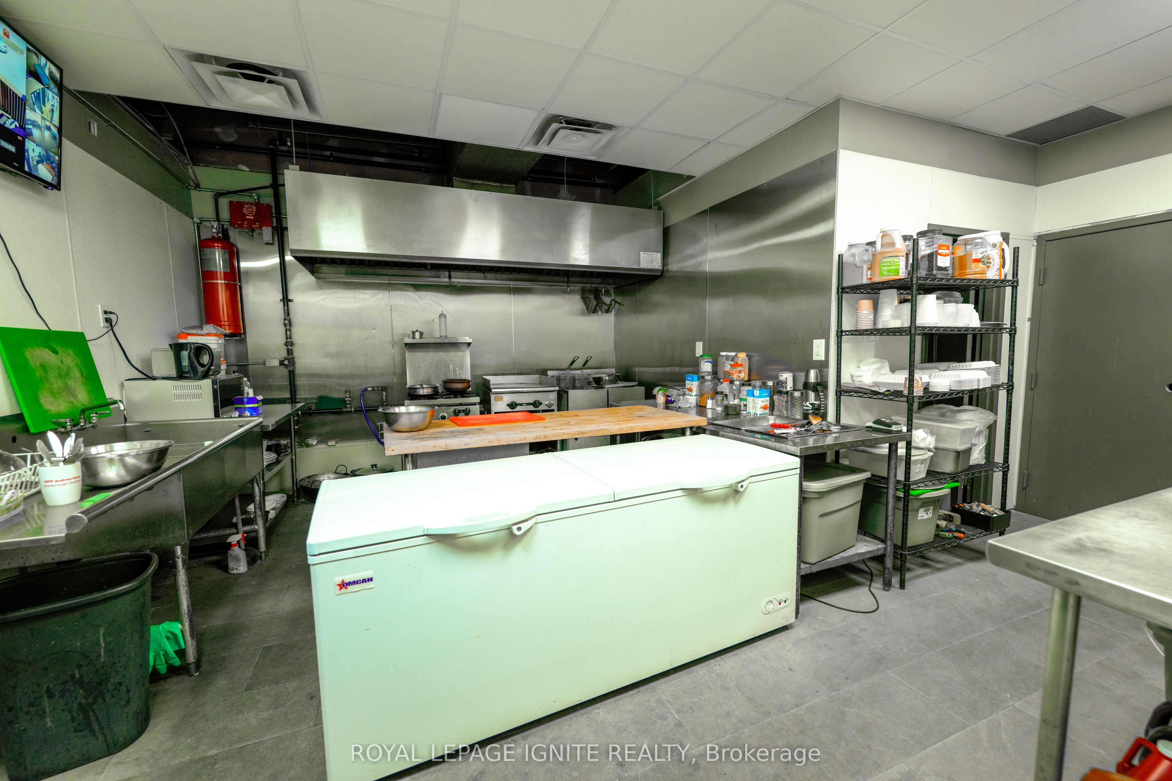 4190 Kingston Road, #1&2
