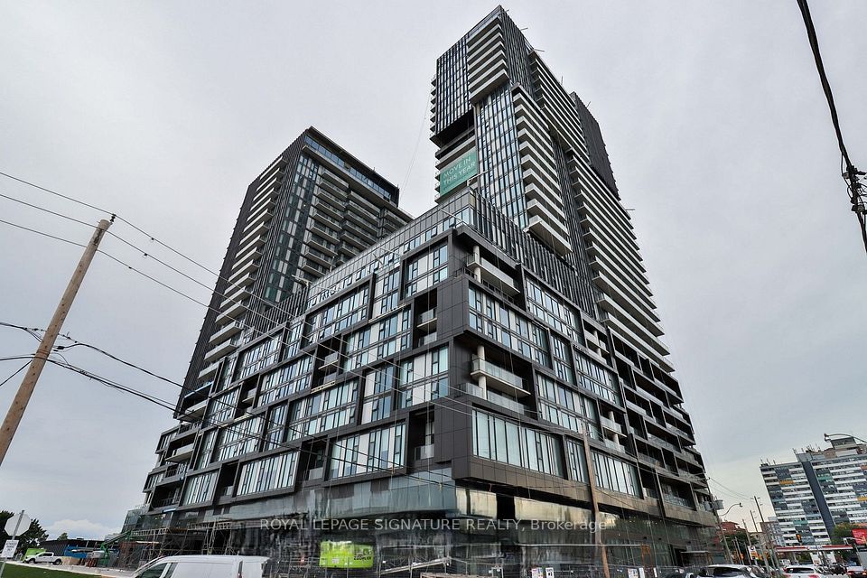 1285 Dupont