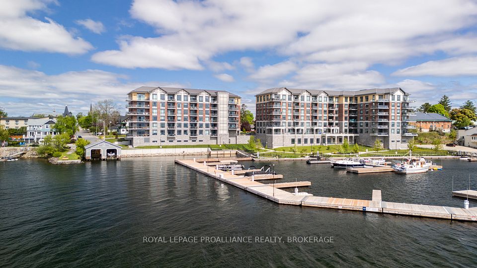 #618 - 129 South Street, Gananoque, ON K7G 1A1