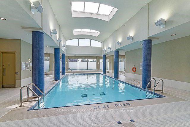 1 Bedroom Condo at 8 Mondeo, Toronto For sale