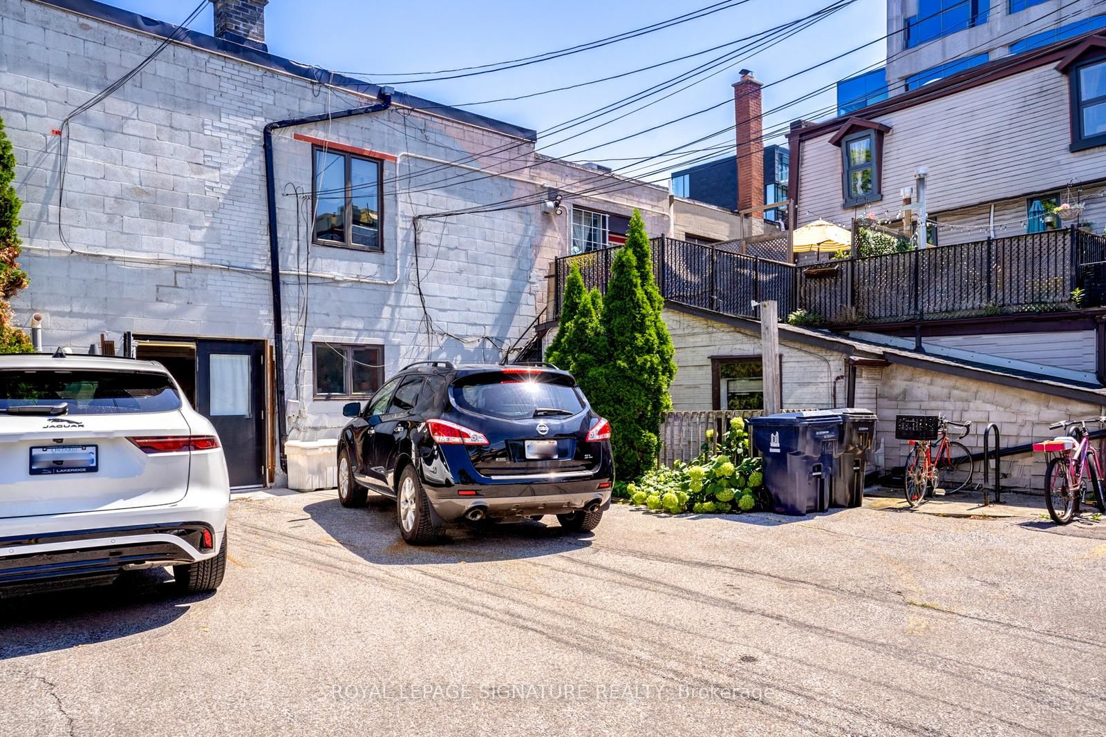 926 King Street W, #Main