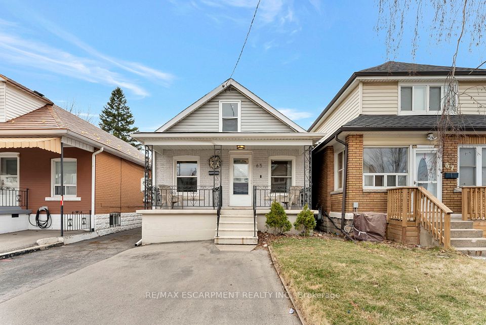 65 Connaught Avenue, Hamilton, ON L8L 6Y9