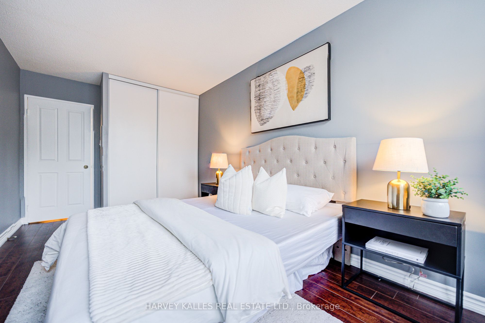120 Promenade Circle 212