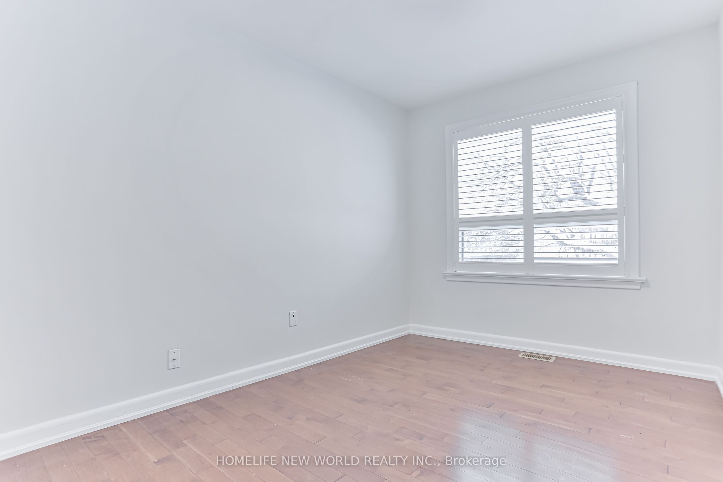 3 Erlesmere Avenue