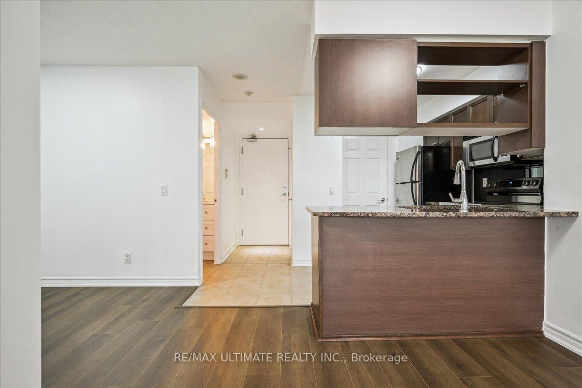 1 Bedroom Condo at 2365 Central Park, Oakville For sale