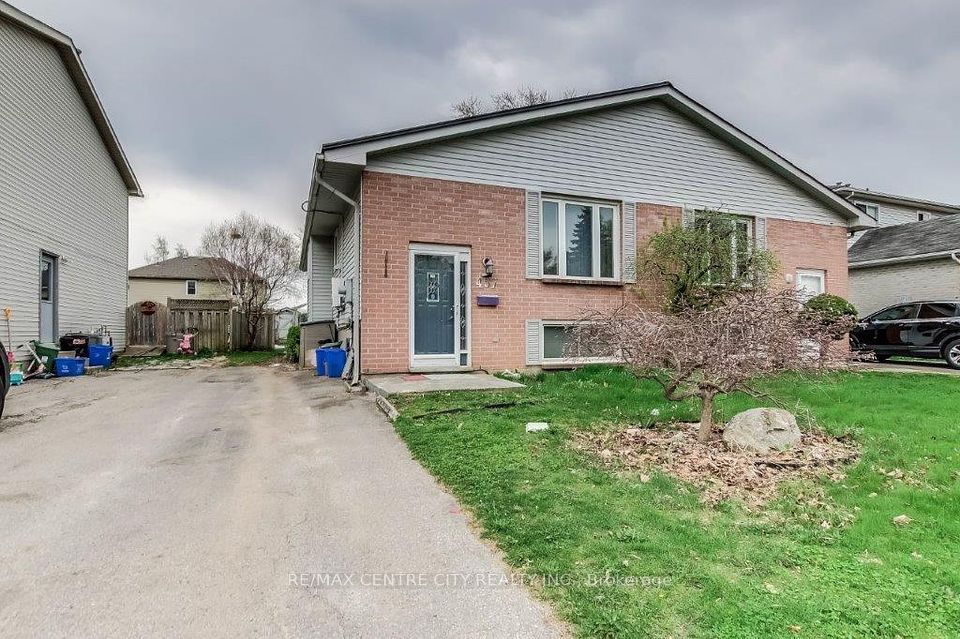 457 ADMIRAL Drive