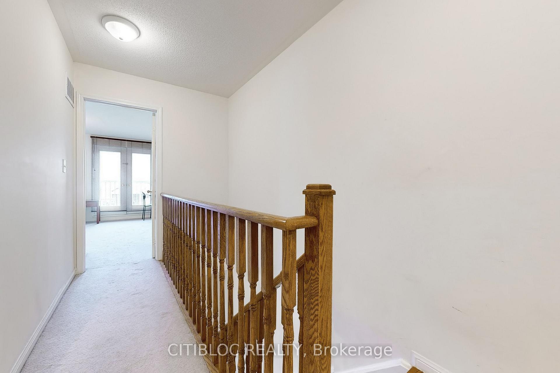 4 Bedrooms Condo at 3029 Finch, Toronto For sale