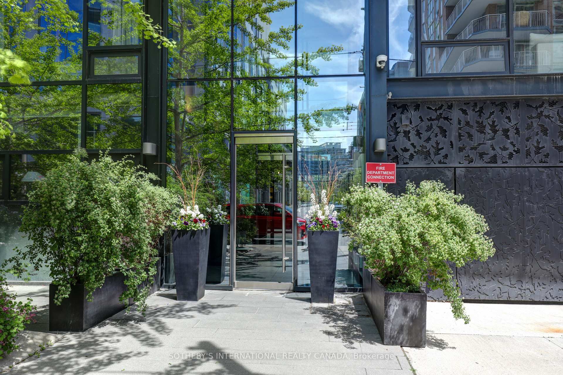 1 Bedroom Condo at 25 Stafford, Toronto For sale