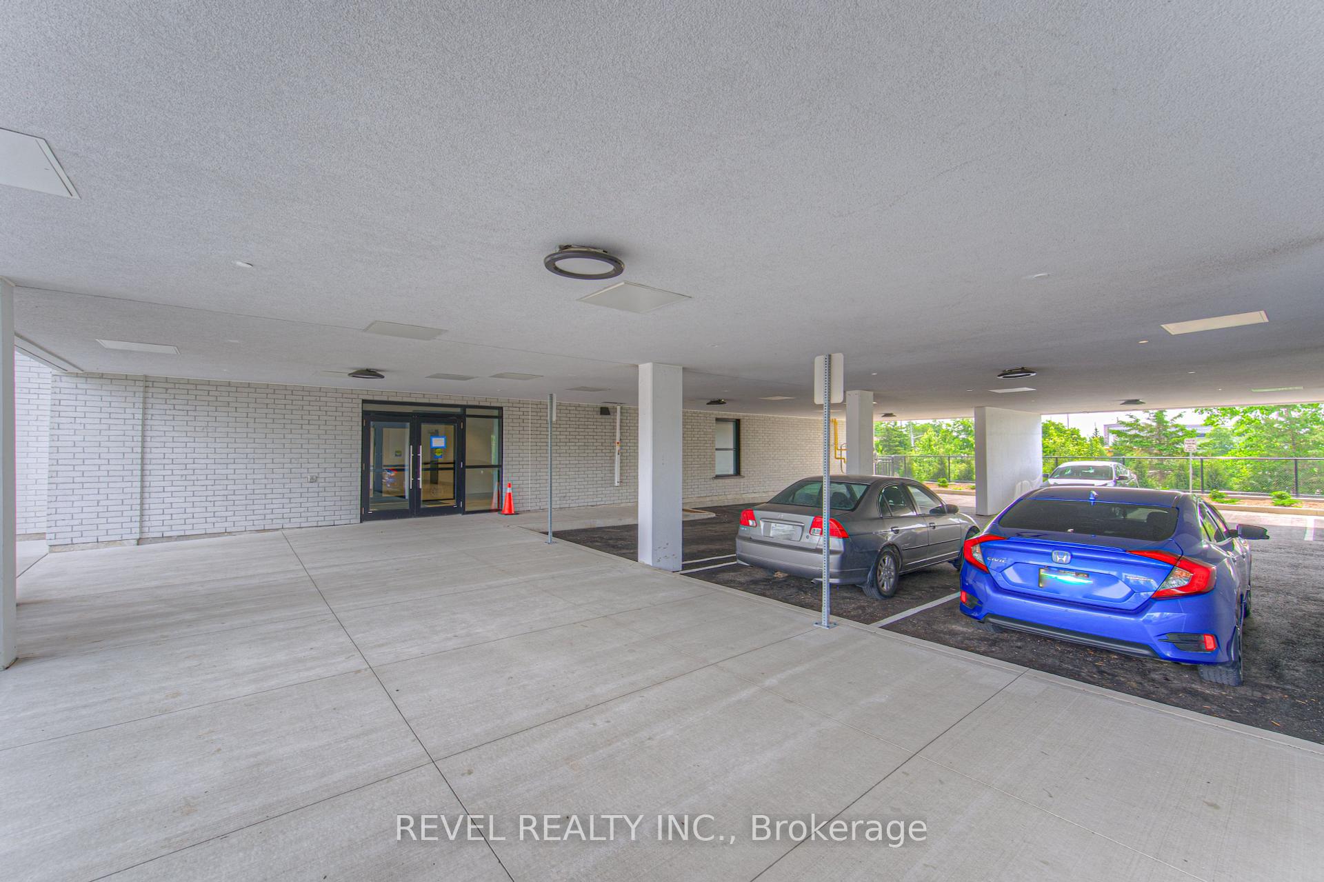 1 Bedroom Condo at 1936 Rymal, Hamilton For sale