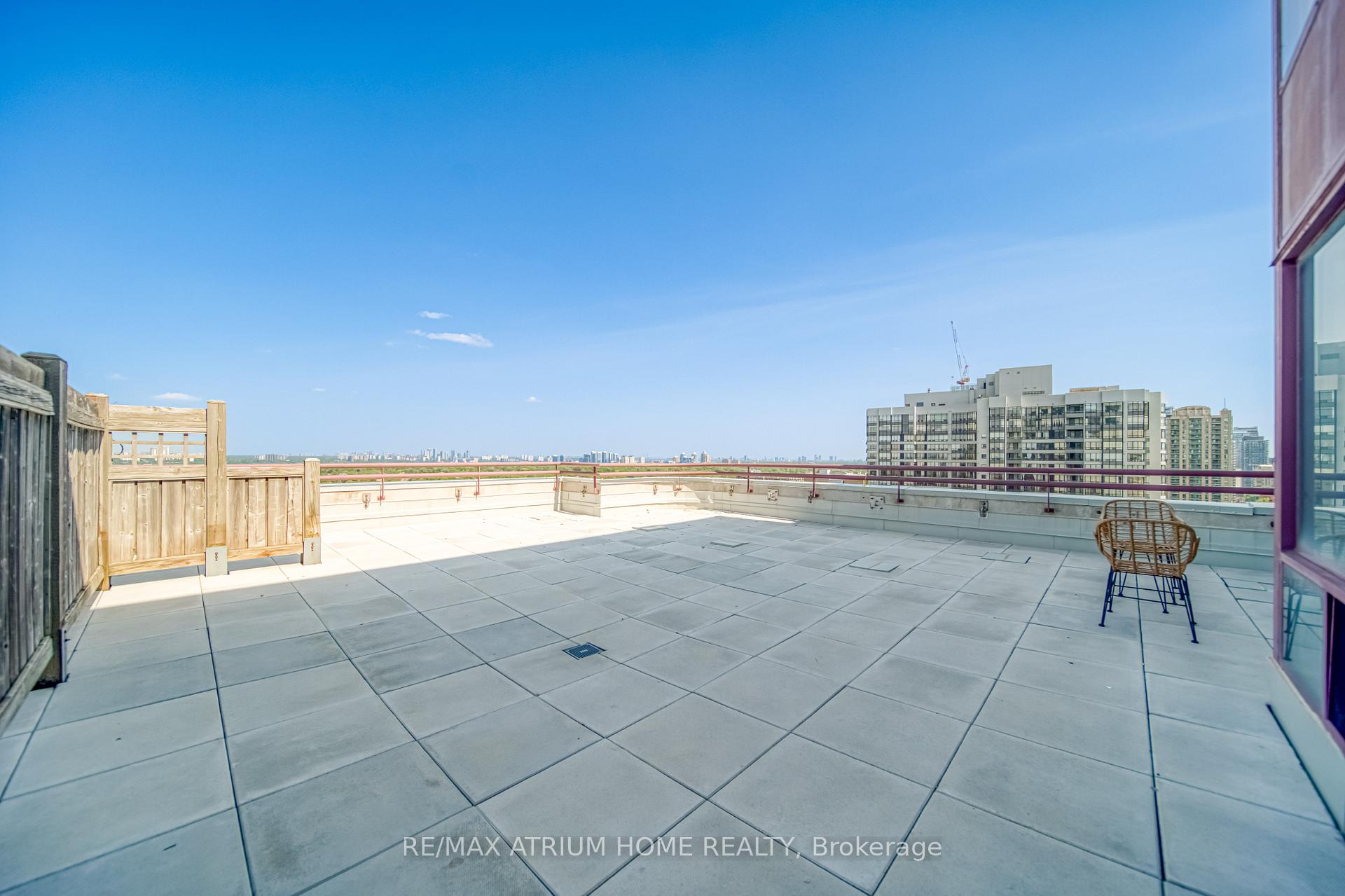 3 Bedrooms Condo at 5765 Yonge, Toronto For sale