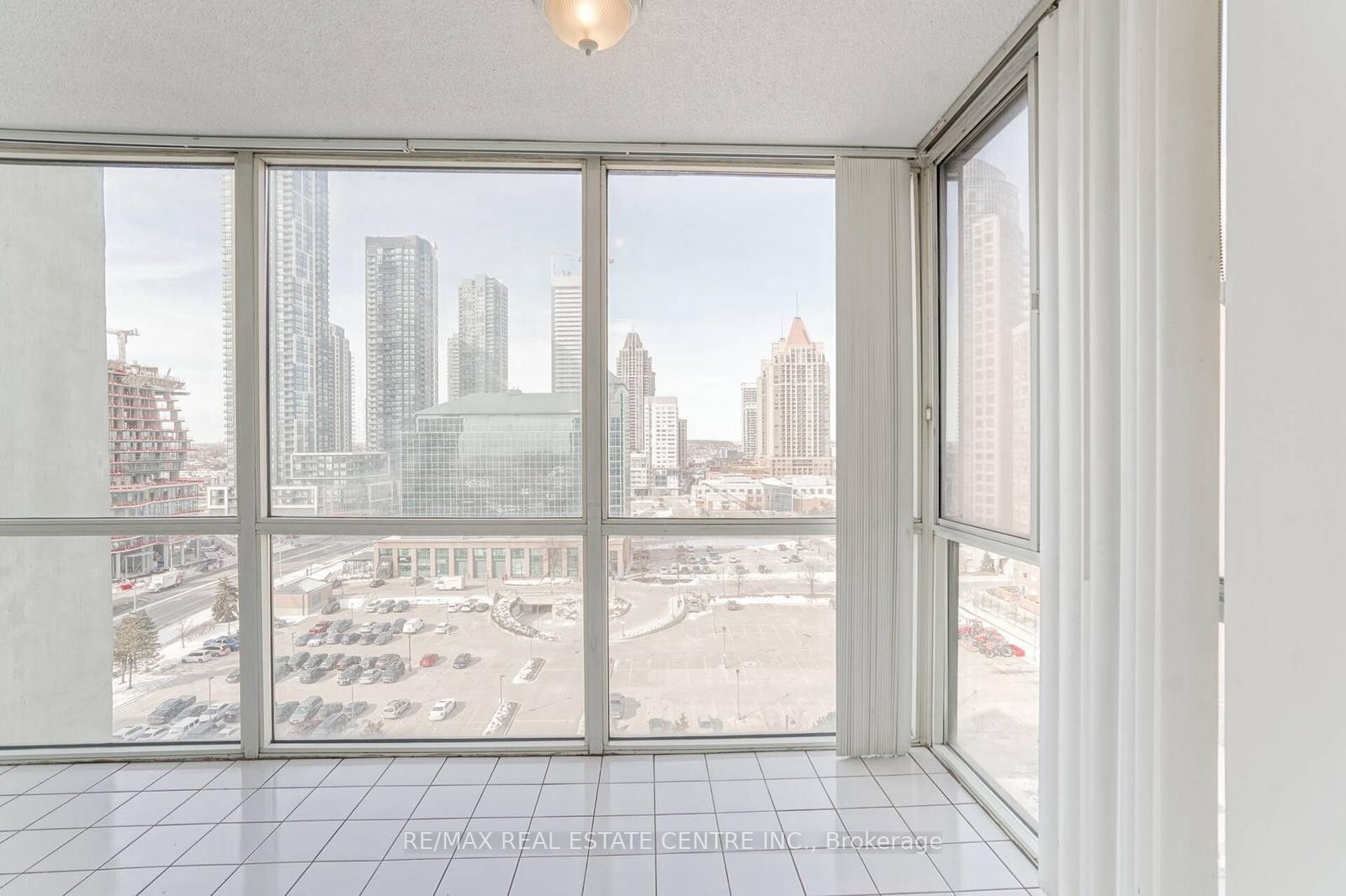 350 Webb Drive, #1407