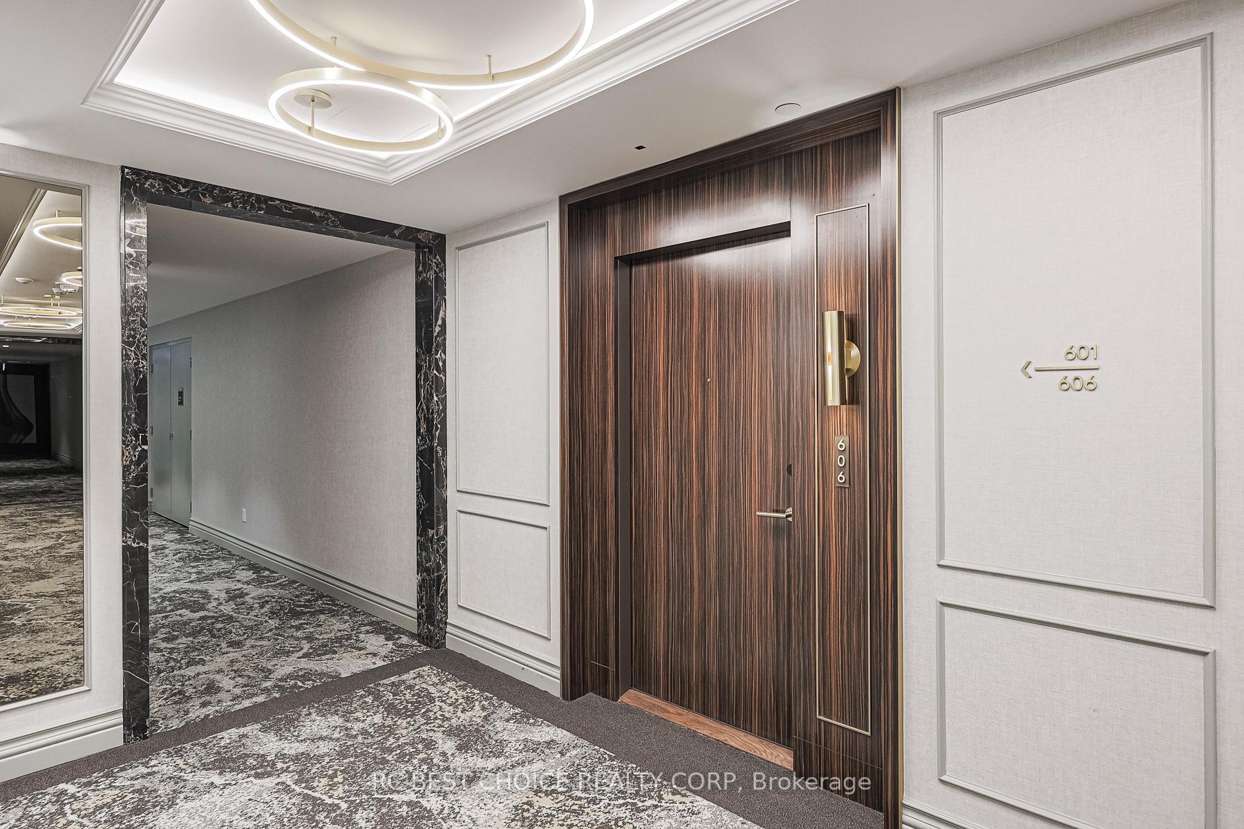 3 Bedrooms Condo at 455 Wellington, Toronto For sale