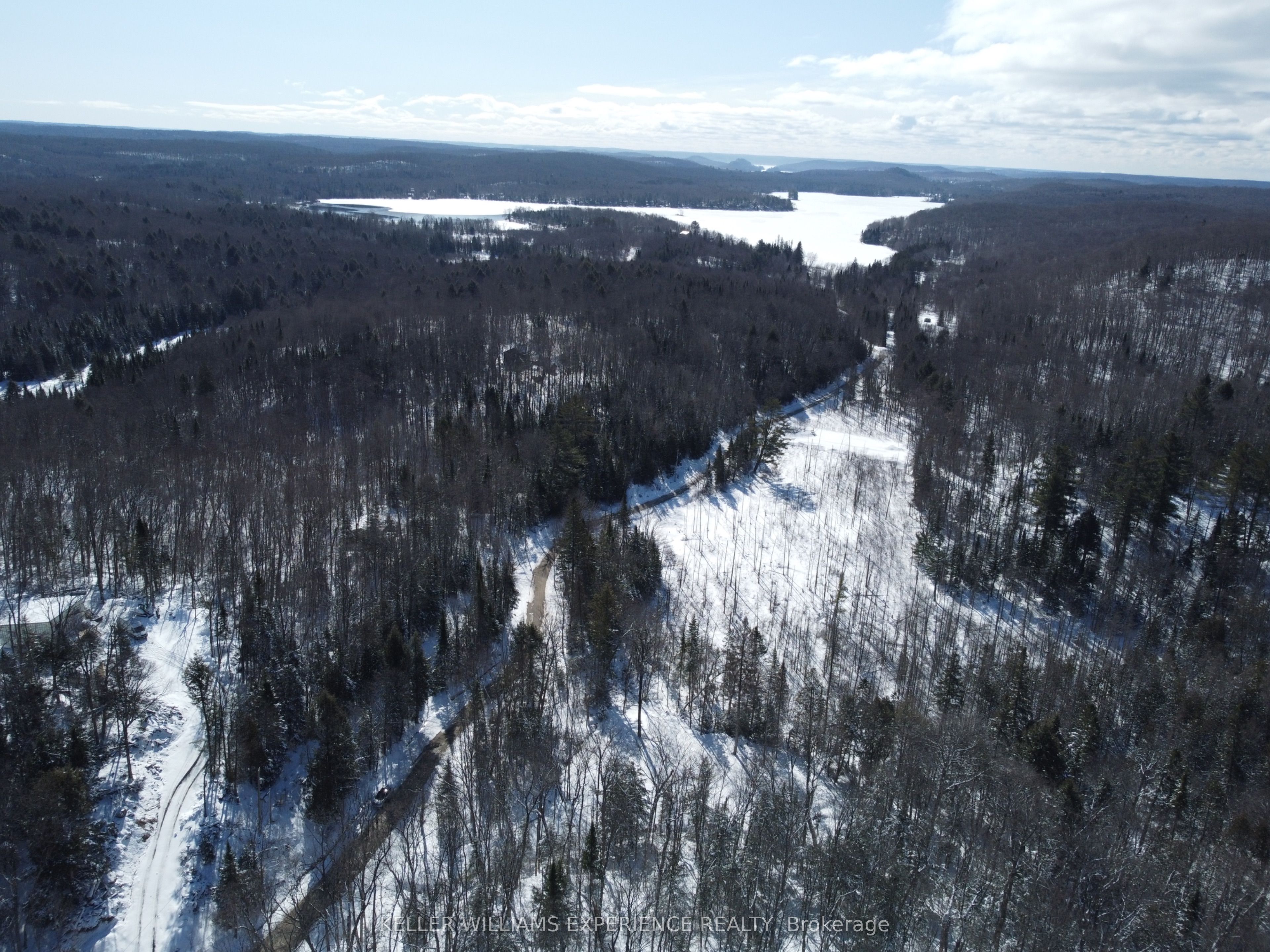 344 North Fox Lake Road, Huntsville, ON P1H 2J2