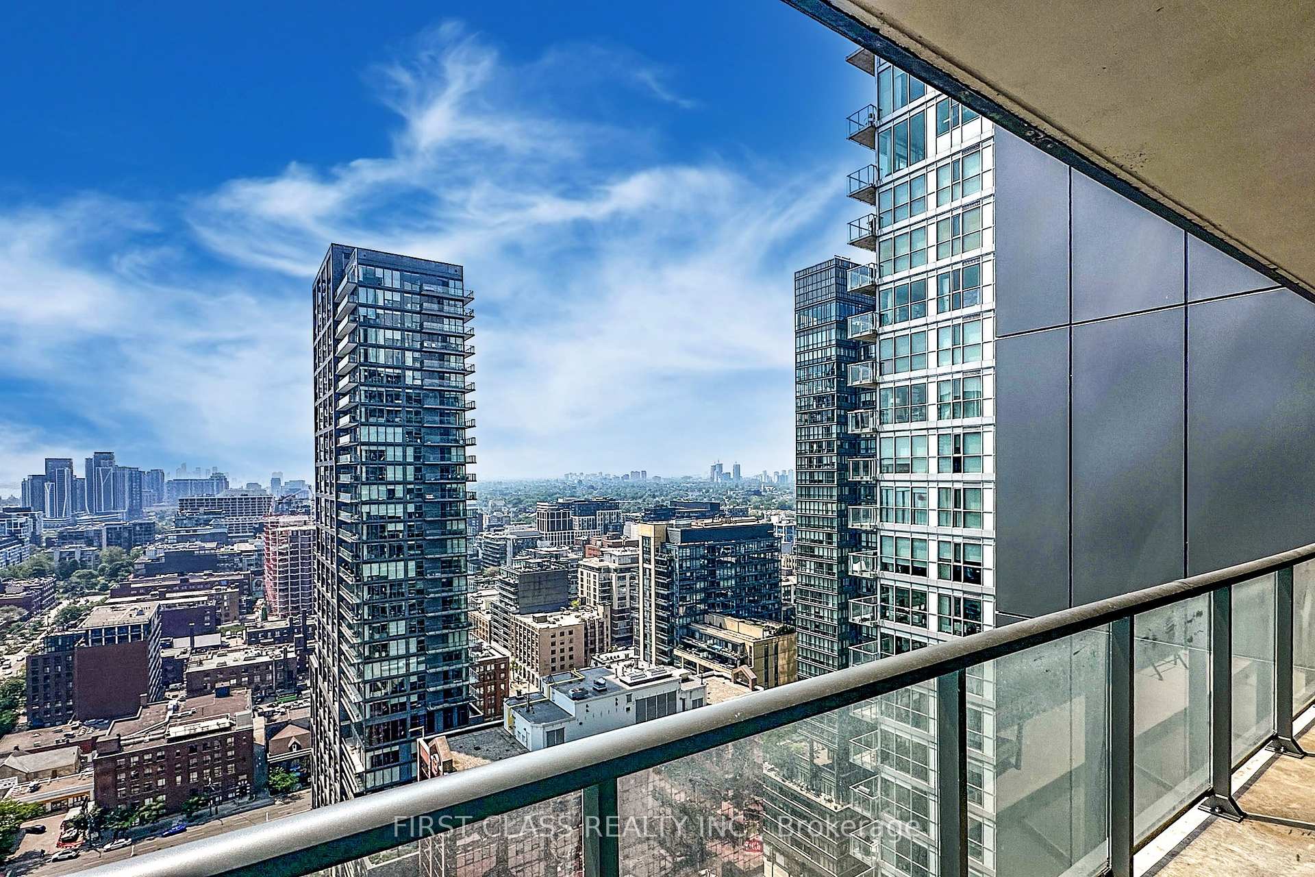 3 Bedrooms Condo at 88 Blue Jays, Toronto For sale
