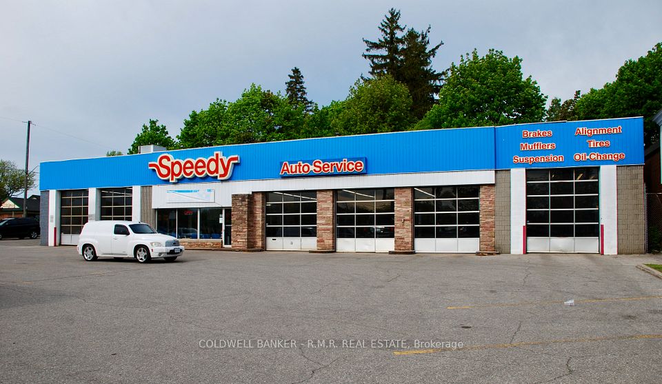 1080 Simcoe