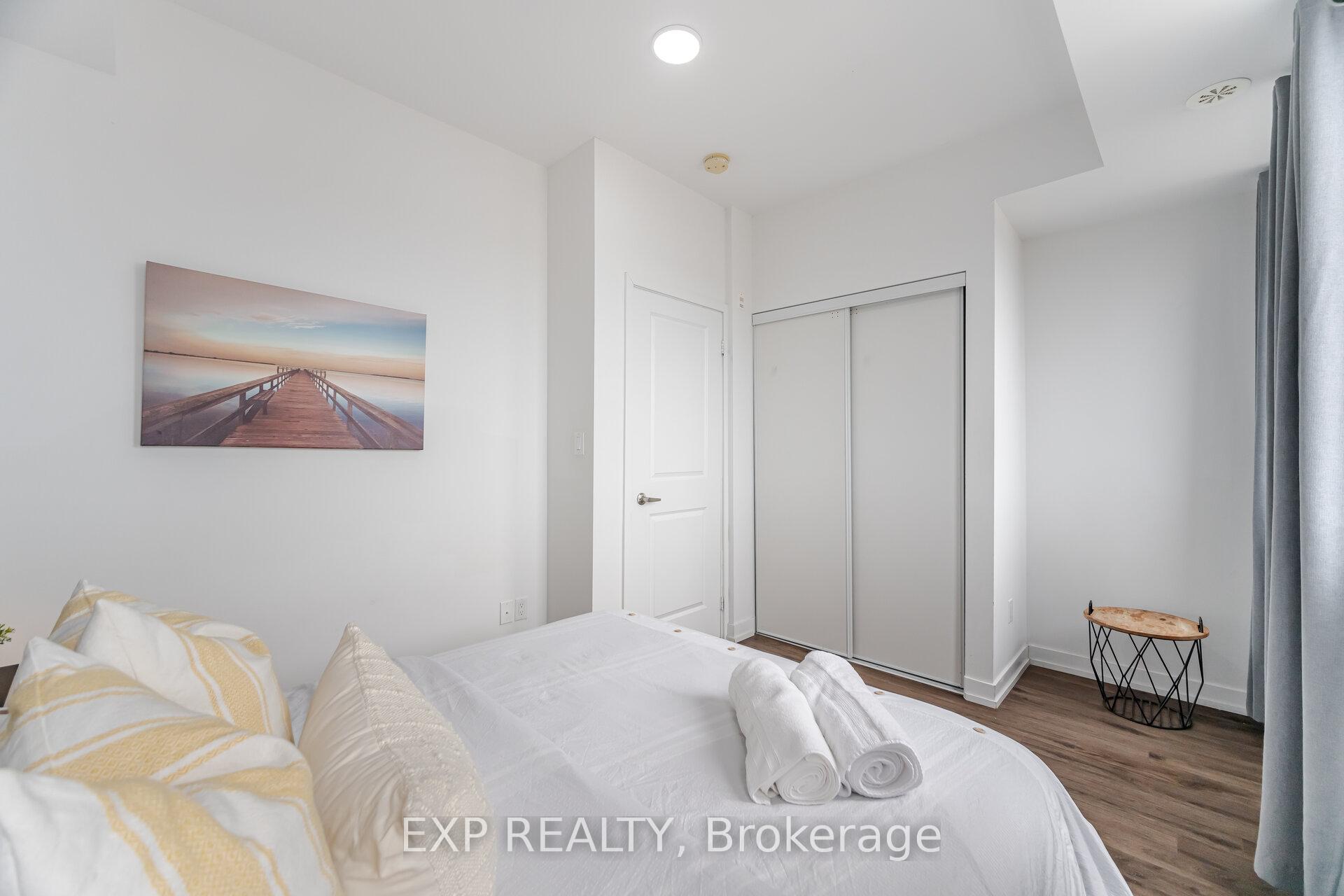 2 Bedrooms Condo at 867 Wilson, Toronto For sale