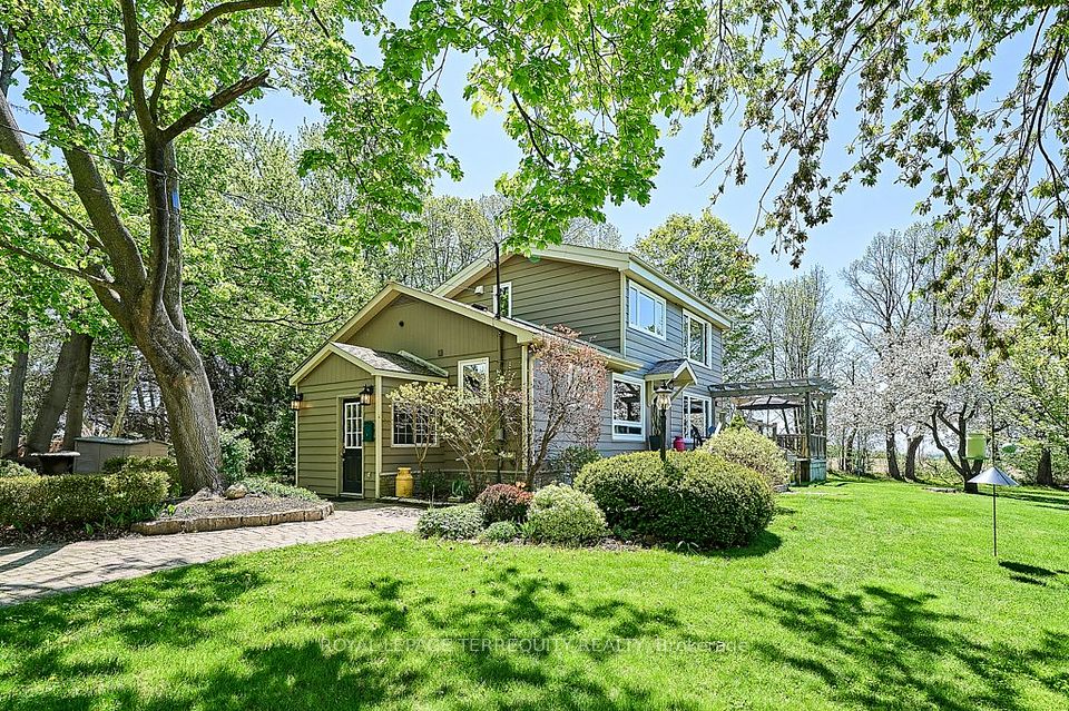 2480 Greenridge