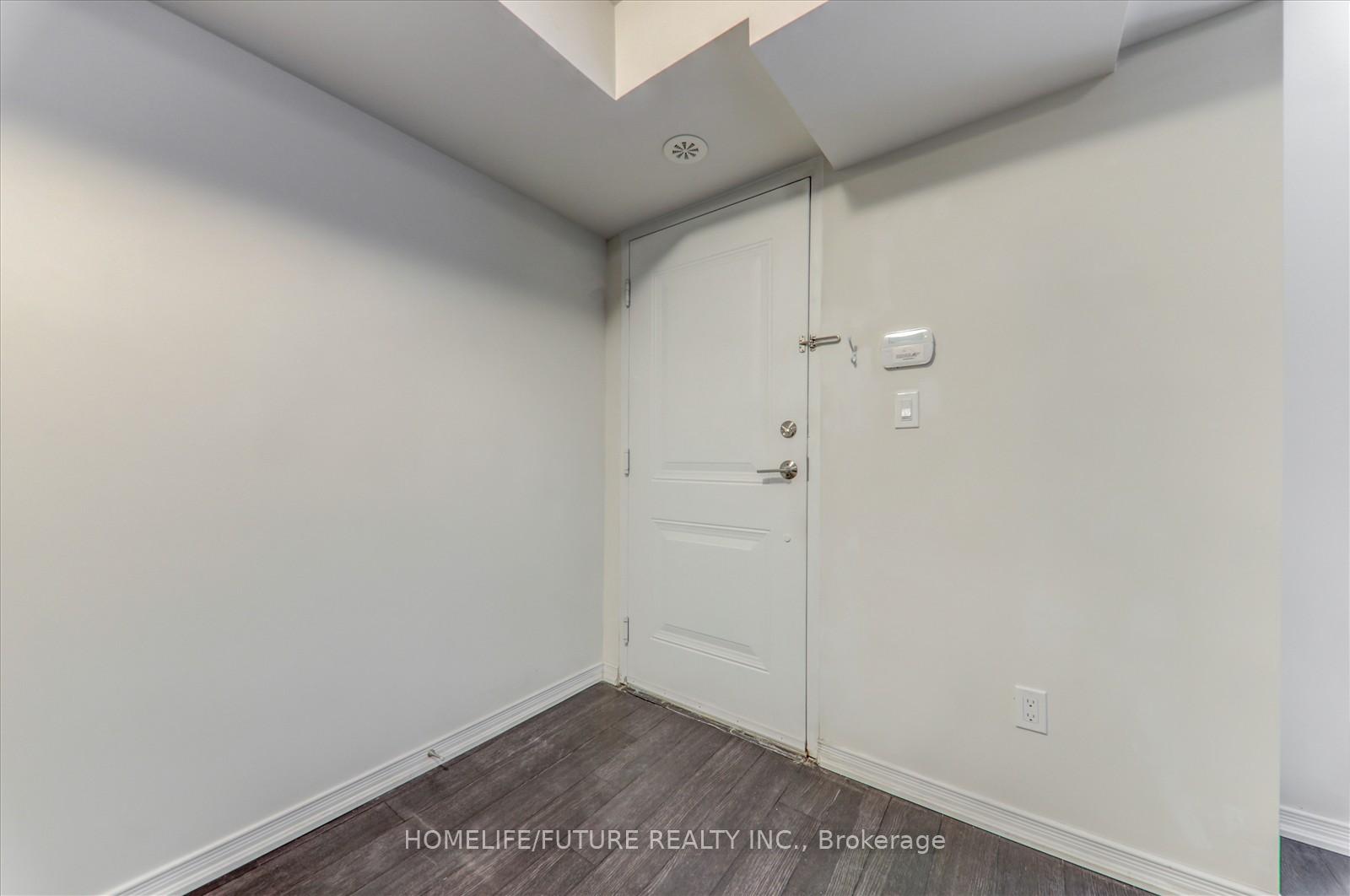 1 Bedroom Condo at 1070 Progress, Toronto For sale