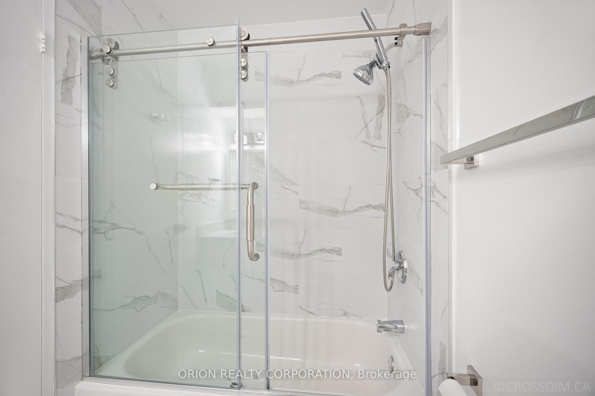 4 Bedrooms Condo at 165 Cherokee, Toronto For sale
