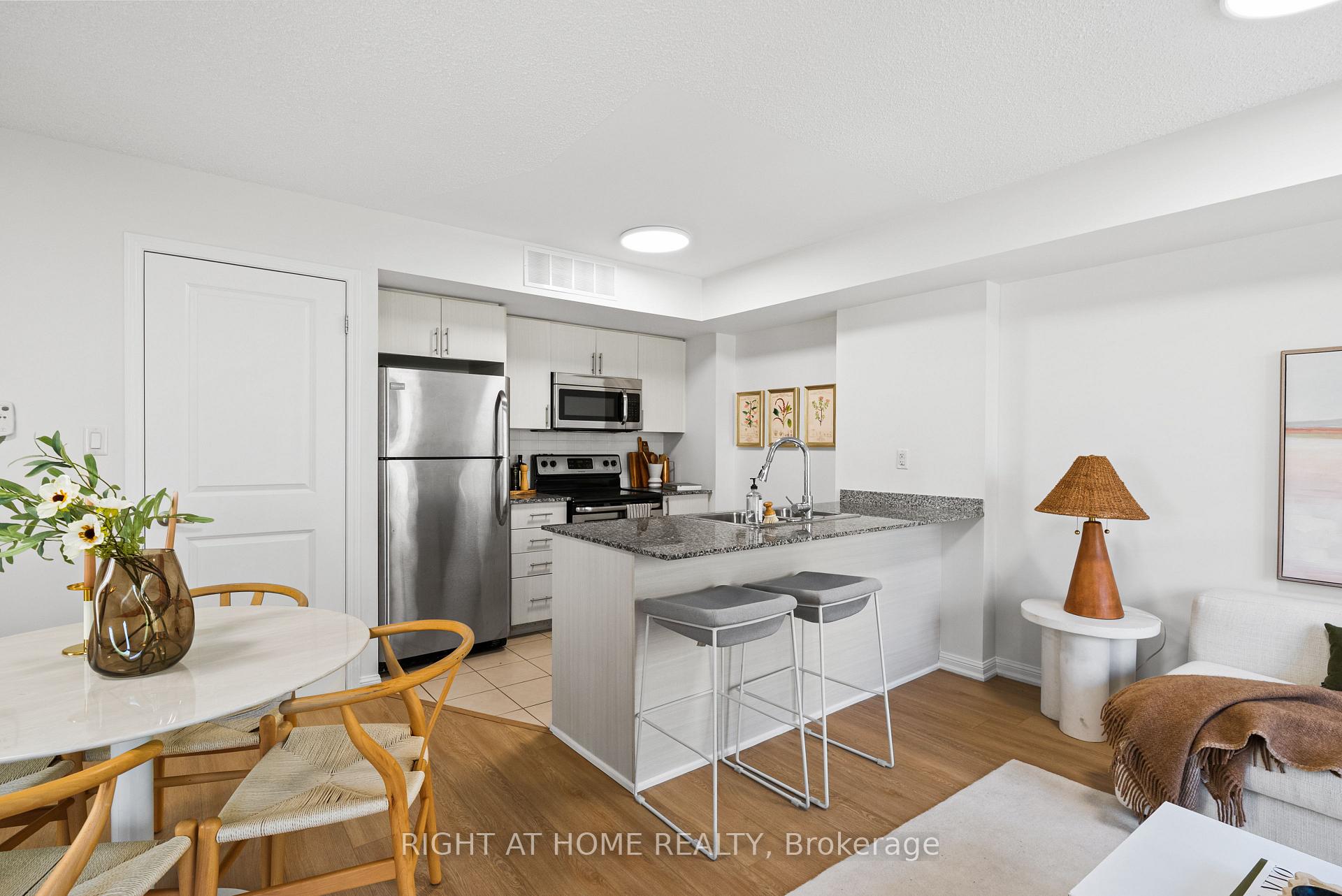 3 Bedrooms Condo at 11 Foundry, Toronto For sale