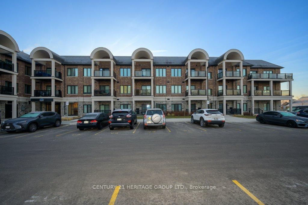 1 Bedroom Condo at 2605 Binbrook,  Hamilton For sale