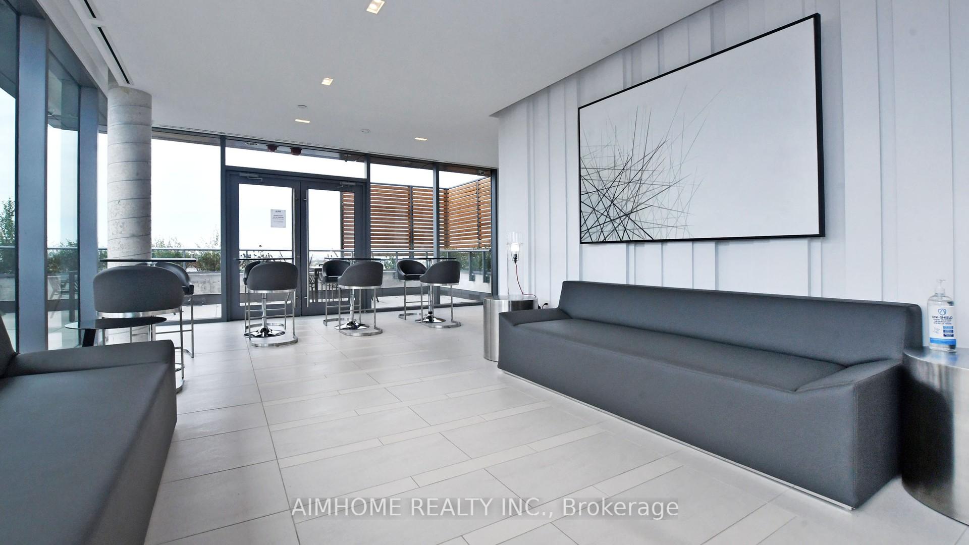 2 Bedrooms Condo at 10 De Boers, Toronto For sale