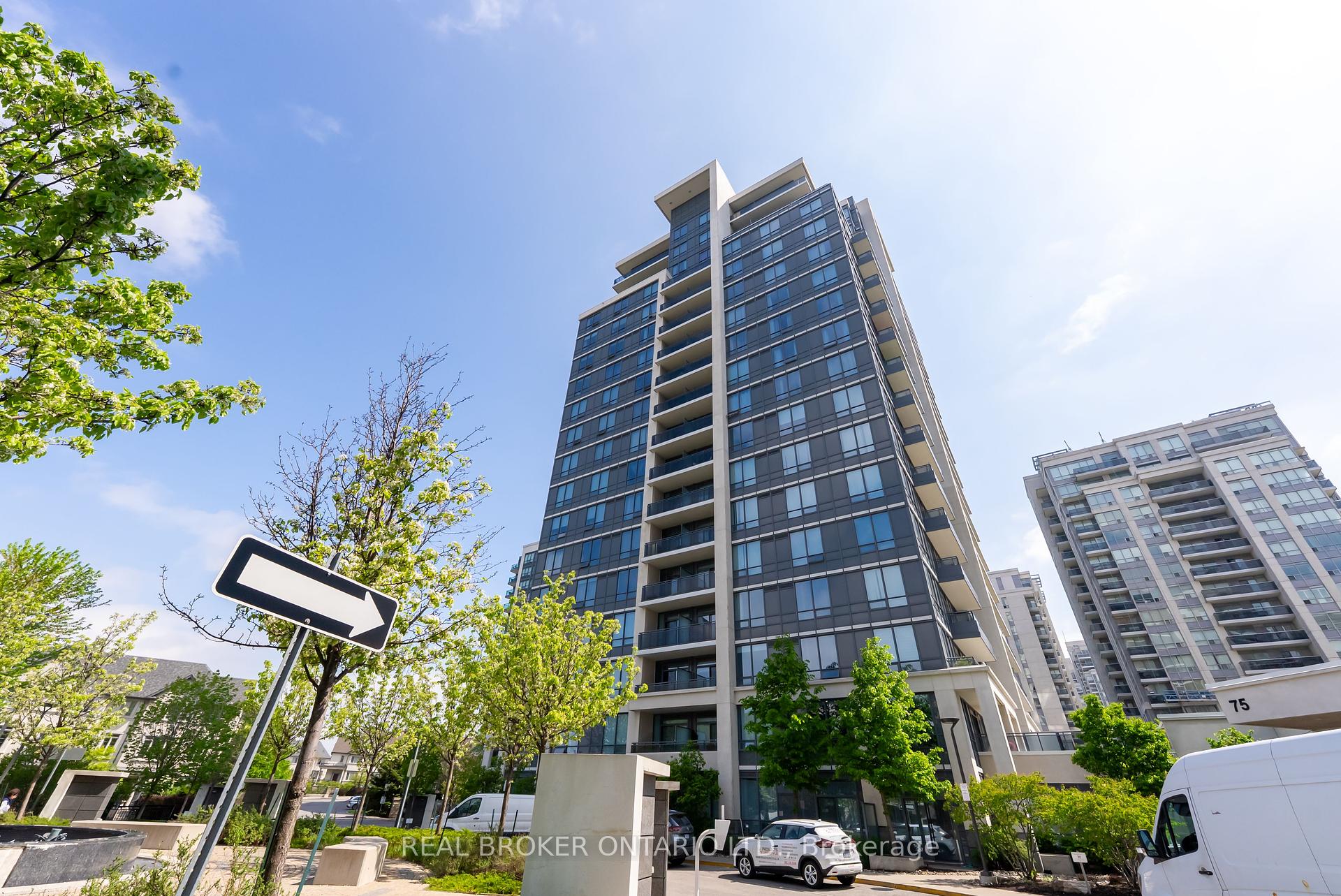 1 Bedroom Condo at 75 North Park, Vaughan For sale